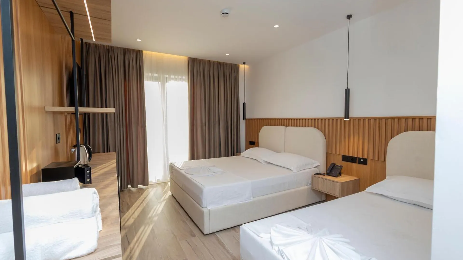 **** Otel Albatros Beach & Resort Rrogozhine Arnavutluk