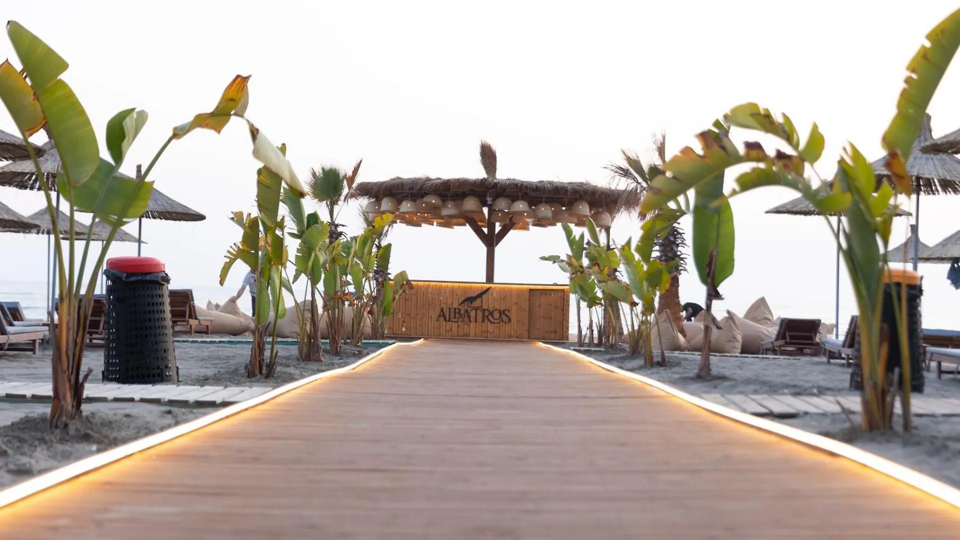 Albatros Beach & Resort Rrogozhine